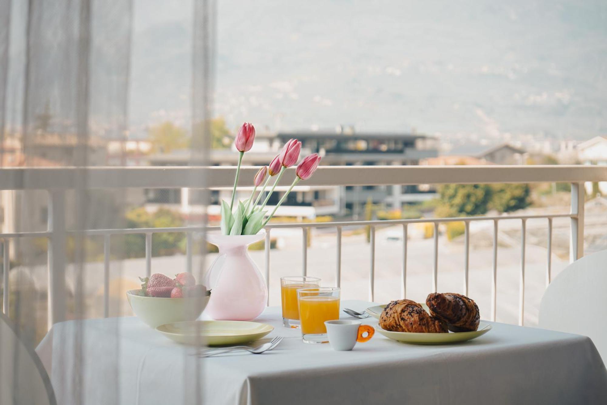 Appartamento Betulla - Peaceful & Happy Stay Riva del Garda Extérieur photo